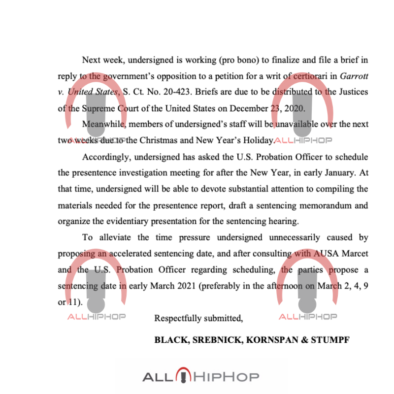 Lil Wayne requests sentencing delay