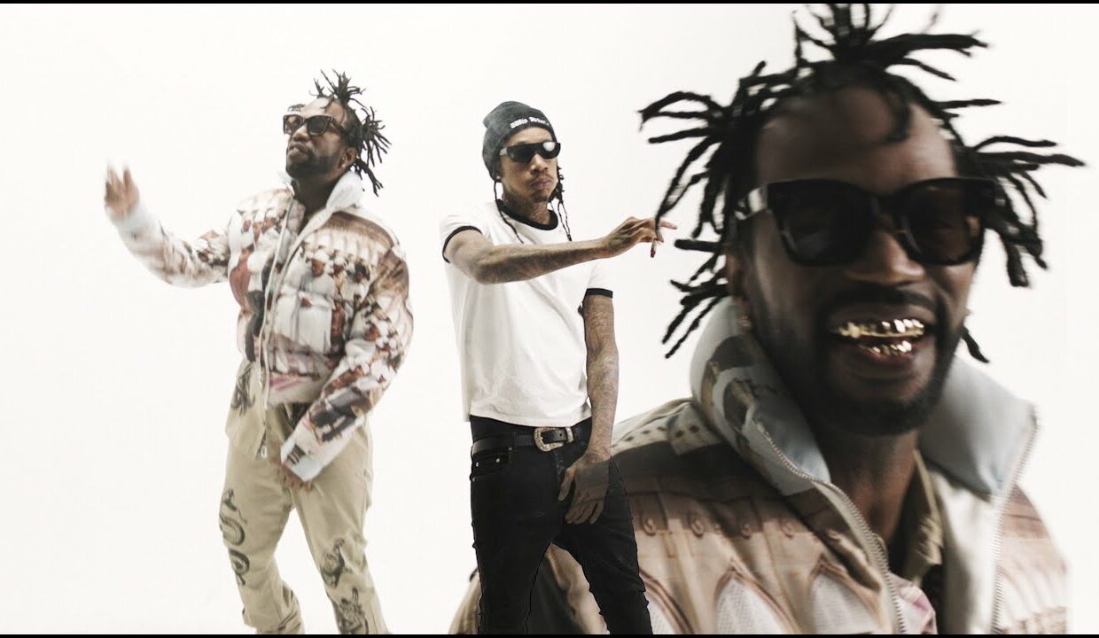 Wiz Khalifa & Juicy J - Backseat ft. Project Pat