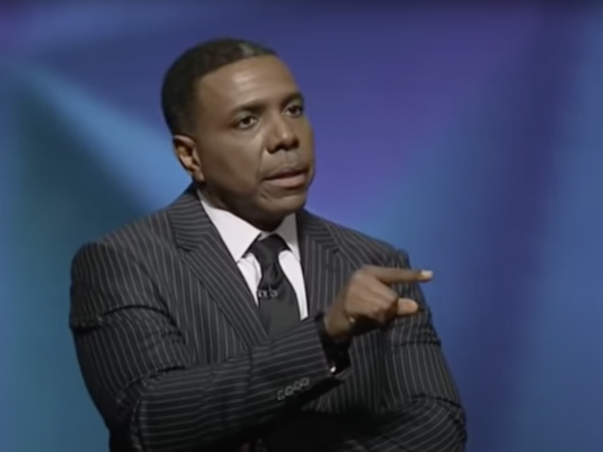 creflo dollar