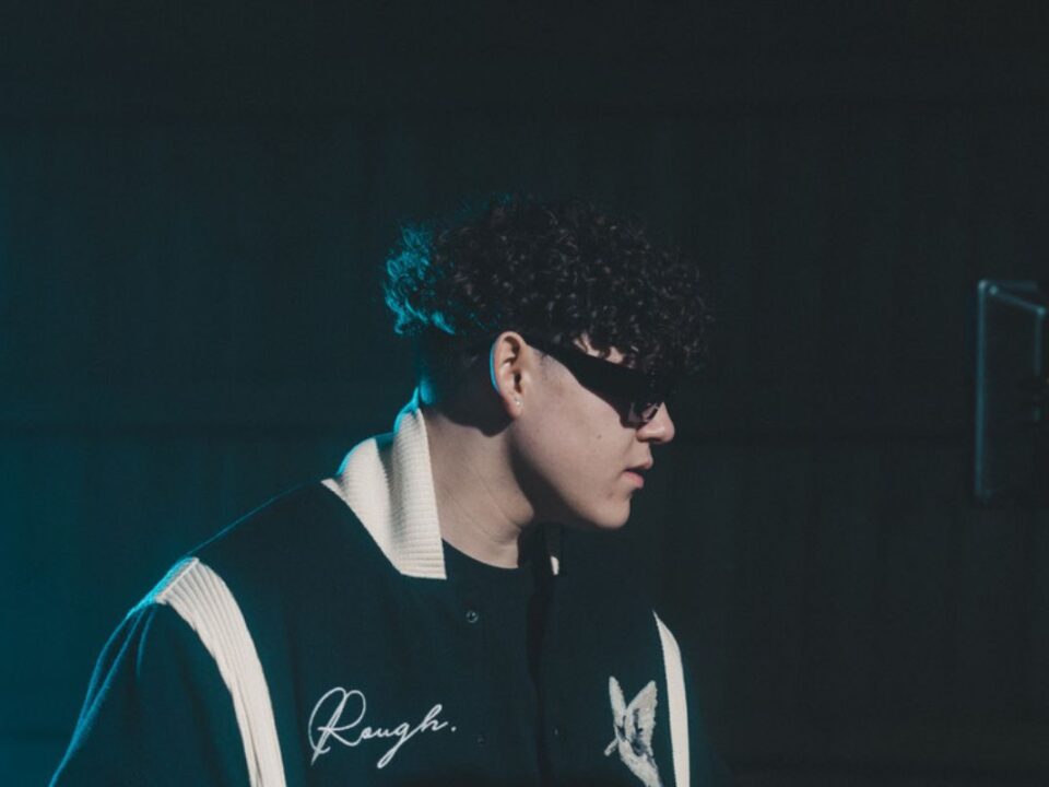 Yung Divide