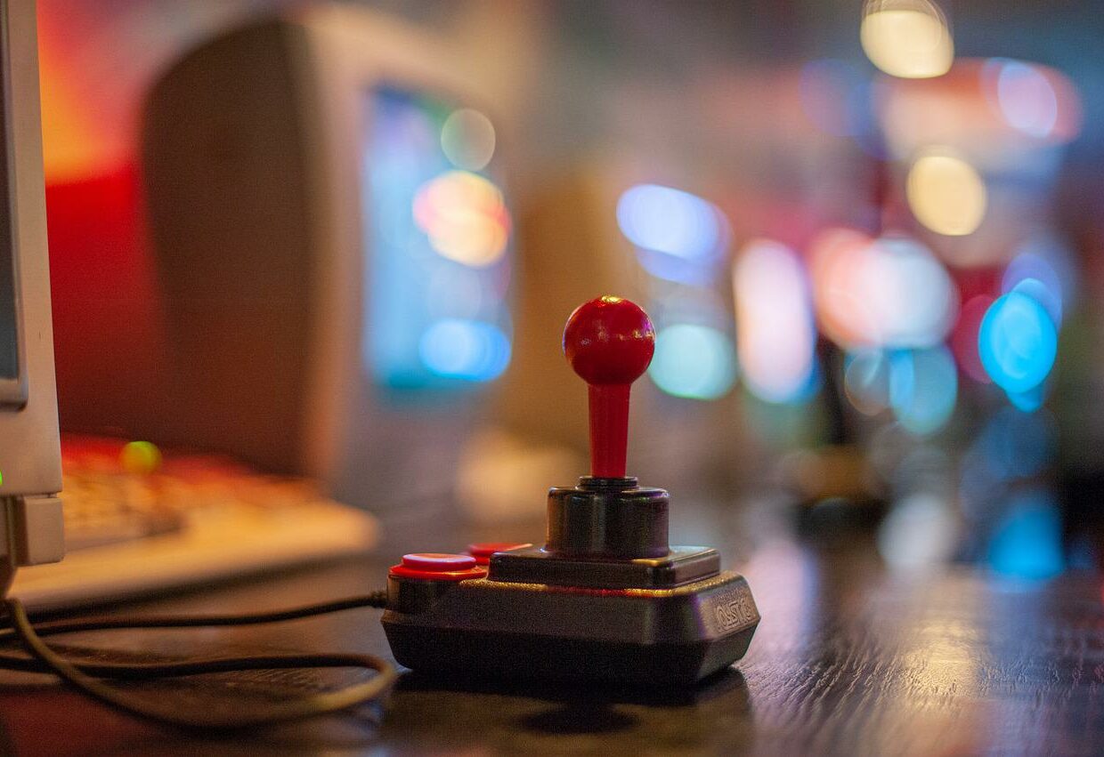 joystick, game controller, buttons-4321216.jpg