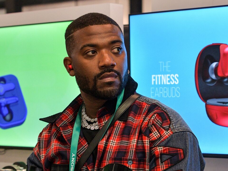 Ray J