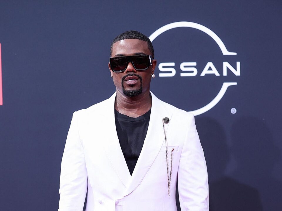 Ray J