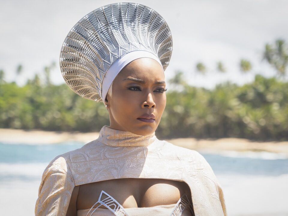 Angela Bassett Black Panther Wakanda Forever