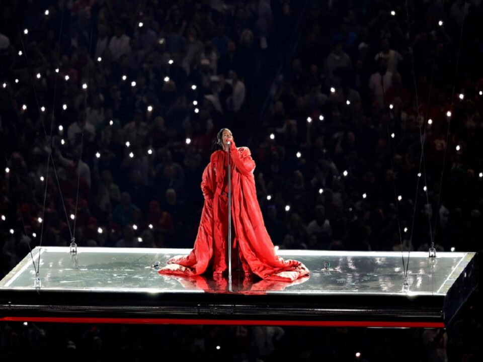 Rihanna Super Bowl