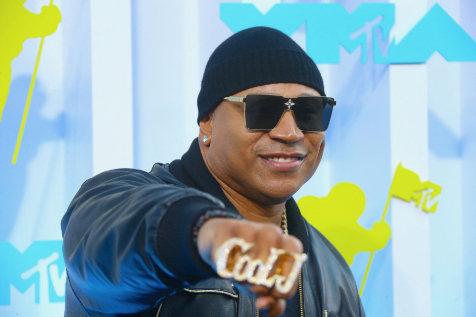 LL COOL J Locks In Solo Hosting Gig & VMA Nomination For 2025 Show ...