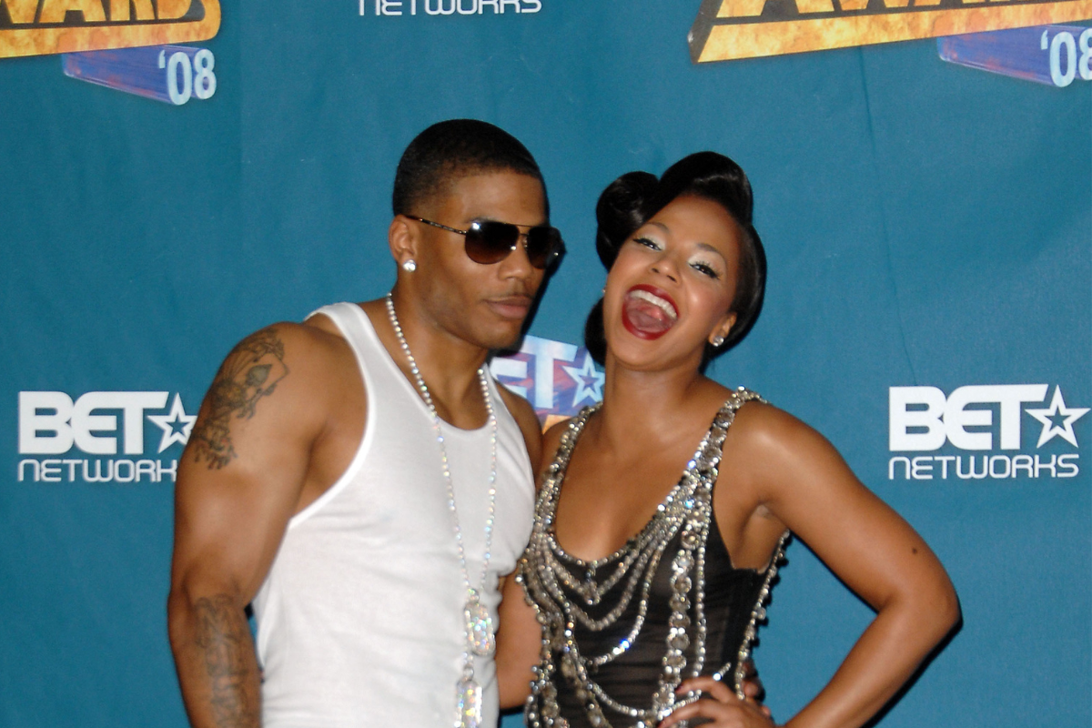 Nelly & Ashanti Fuel Rekindled Romance Rumors With Steamy Performance