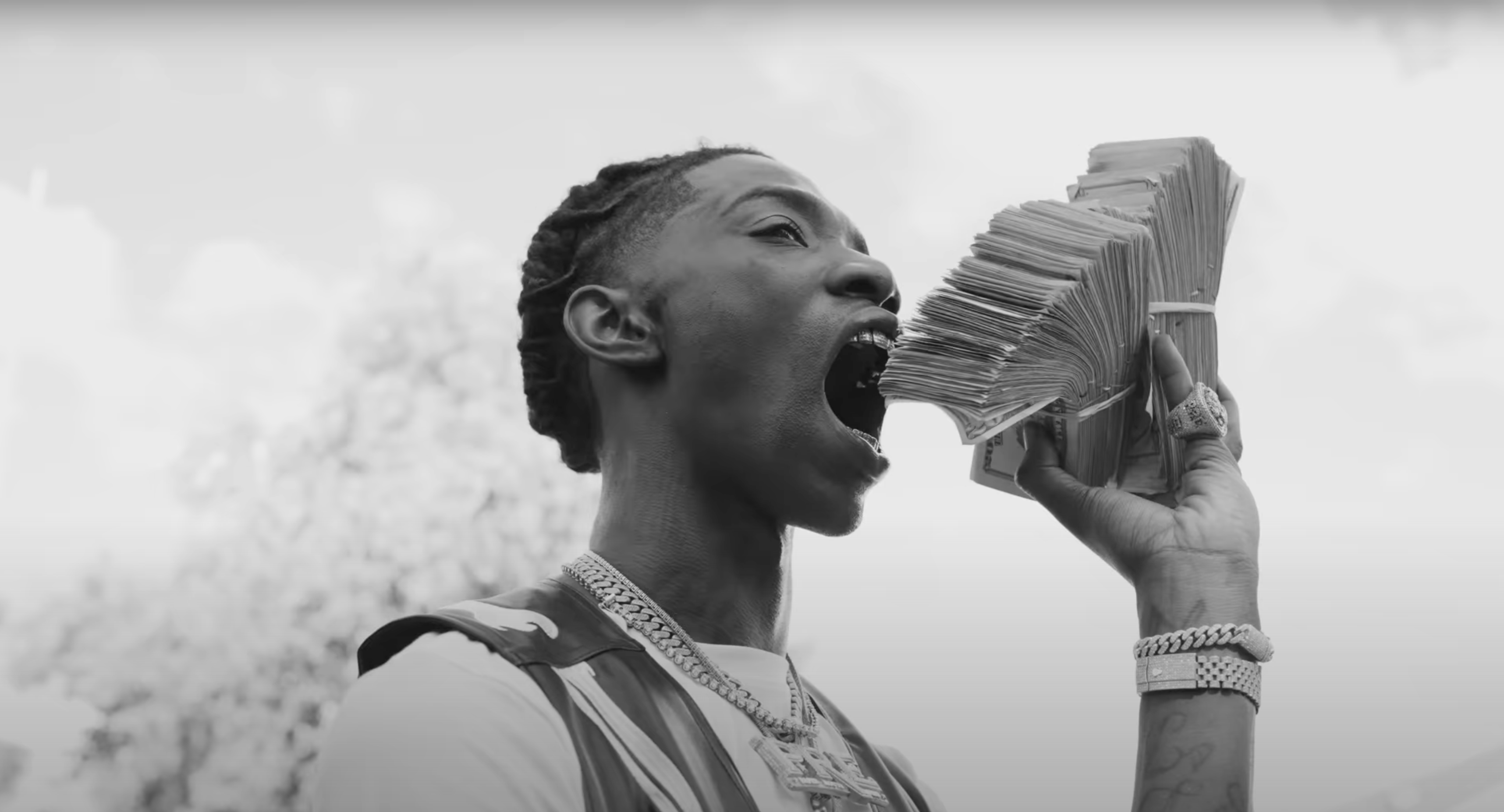 Jay Fizzle Rapper With 14 Baby Moms, Rapper Jay Fizzle Wants 50 Children And To Walk In ...