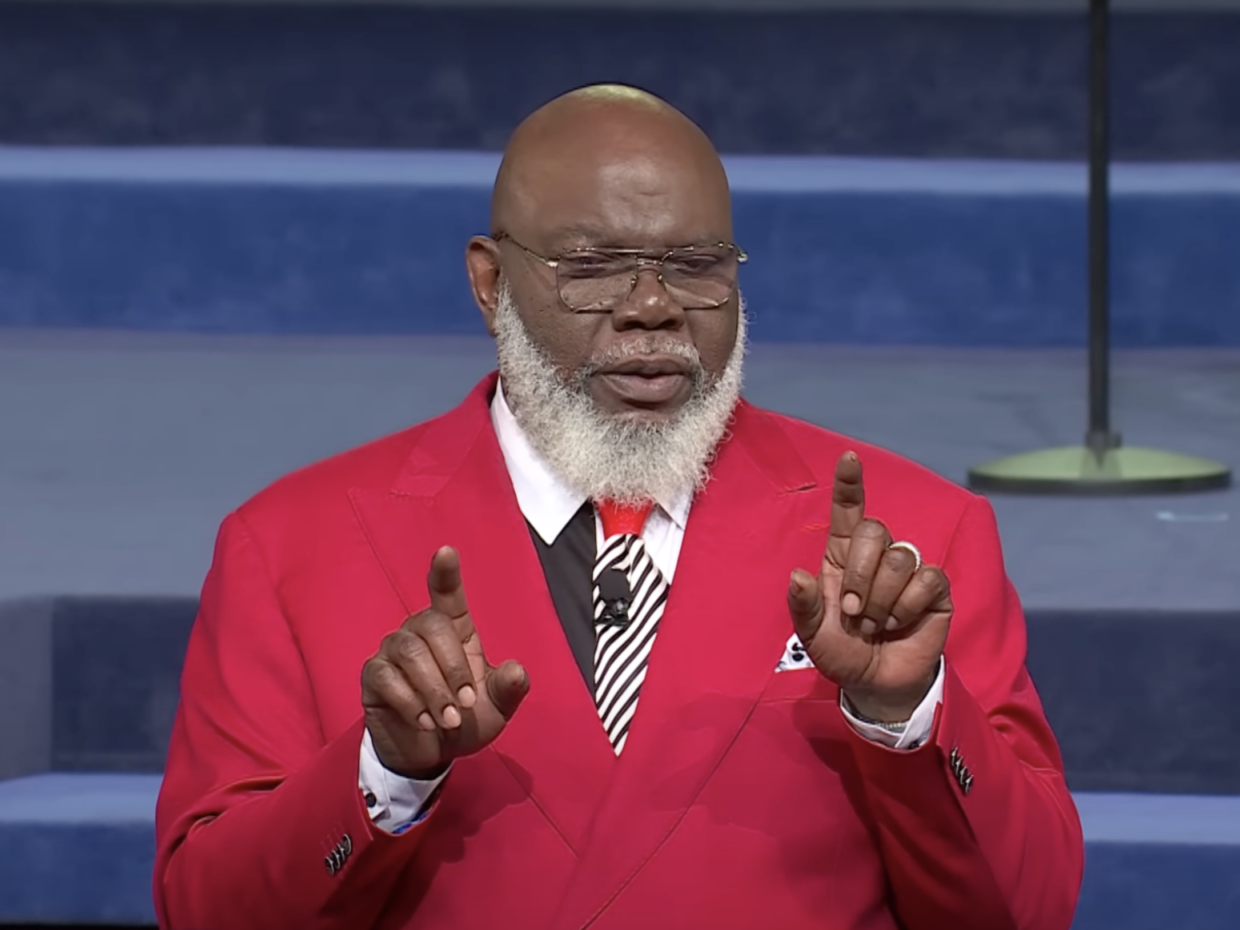 Bishop T.D. Jakes screen shot