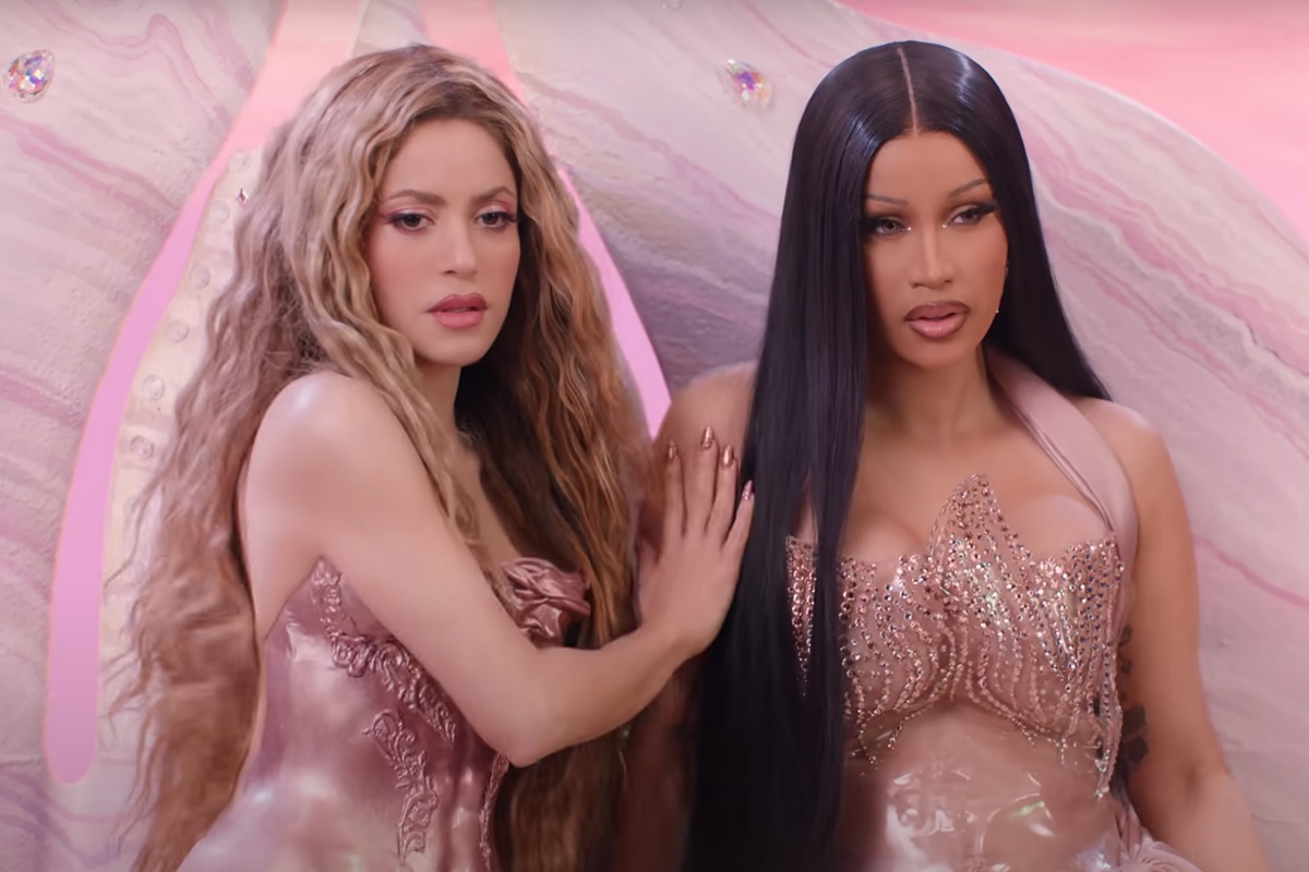 Shakira Cardi B