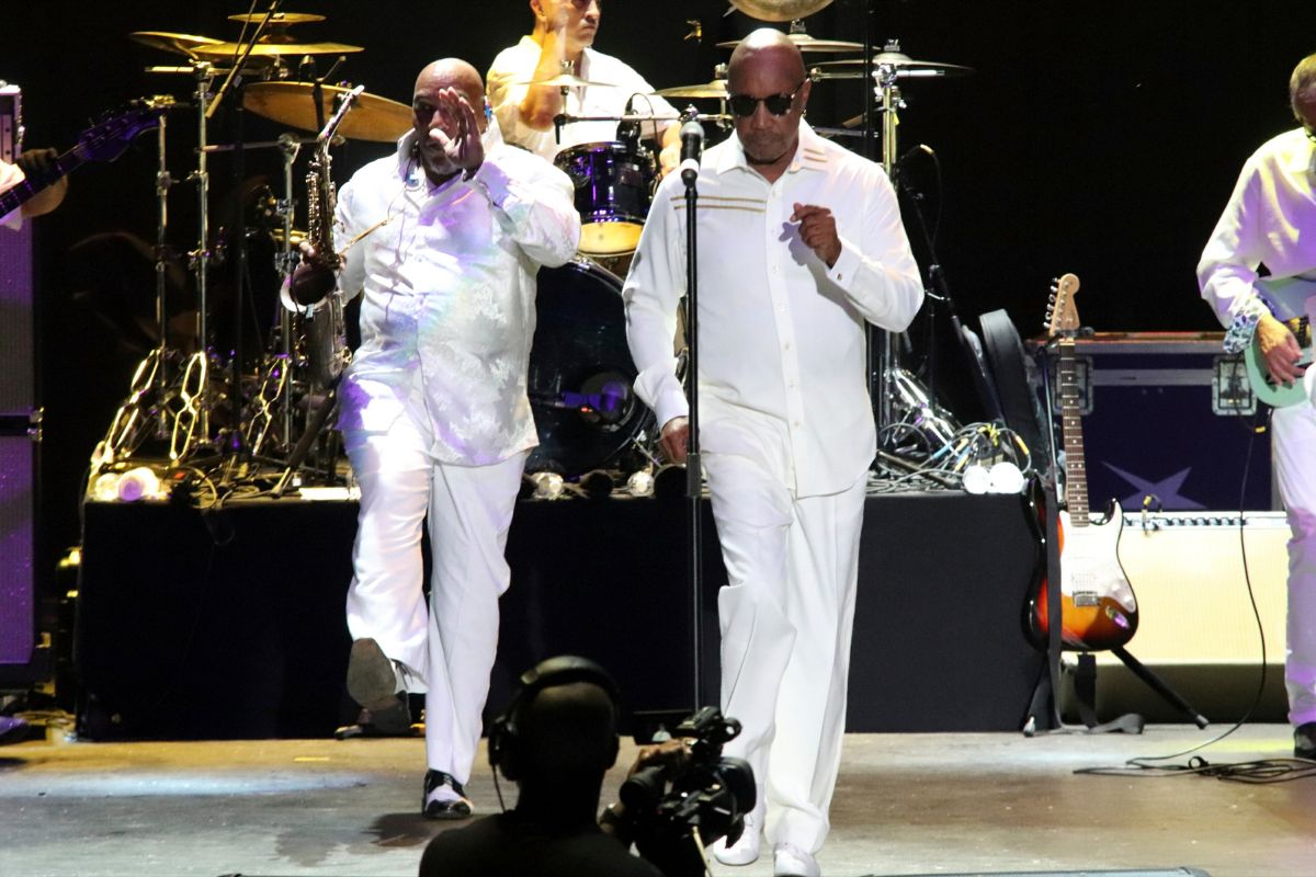 The Whispers