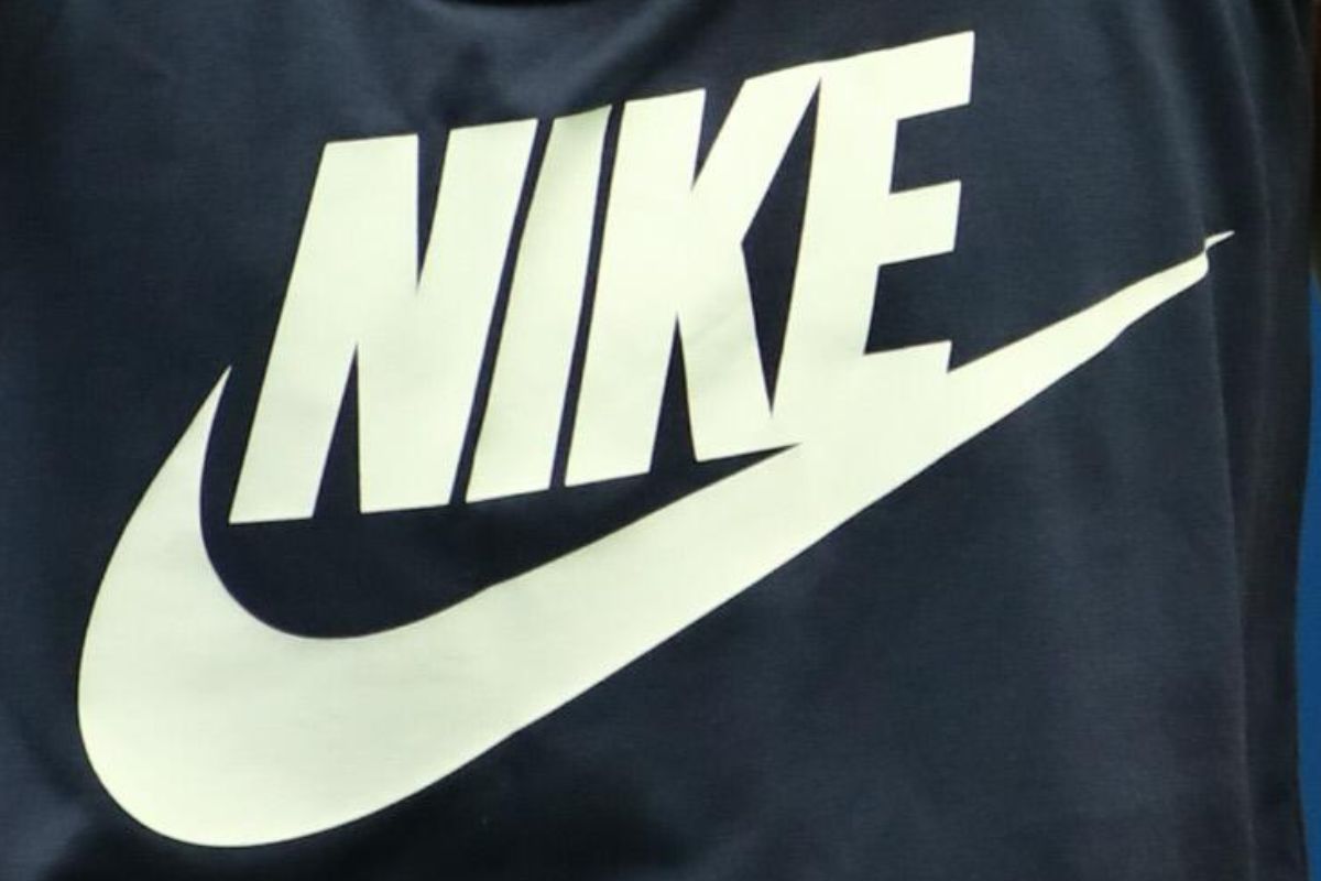 Nike Logo